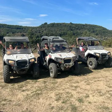 Randonnée en Buggy en Ardèche — quad à Vallon-Pont-d'Arc